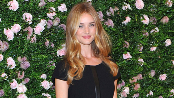 ロージー・ハンティントン・ホワイトリー