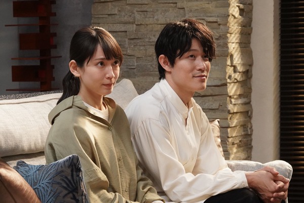 竜星涼 復活 に驚きの声 鈴木亮平と吉岡里帆 身長差ハグ も話題に レンアイ漫画家 5話 Cinemacafe Net 竜星涼 復活 に驚きの声 鈴木亮平と吉岡里帆 身長差ハグ も話題に レンアイ漫画家 5話 Cinemacafe Net
