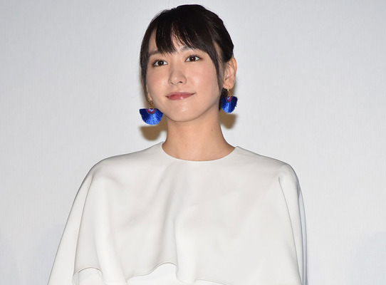 新垣結衣 レプロとの専属マネジメント契約終了へ 今後は個人として活動 Cinemacafe Net