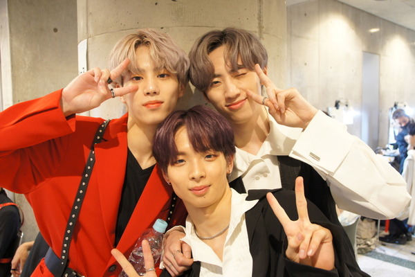 PRODUCE 101 JAPAN SEASON2 FAN BOOK PLUS