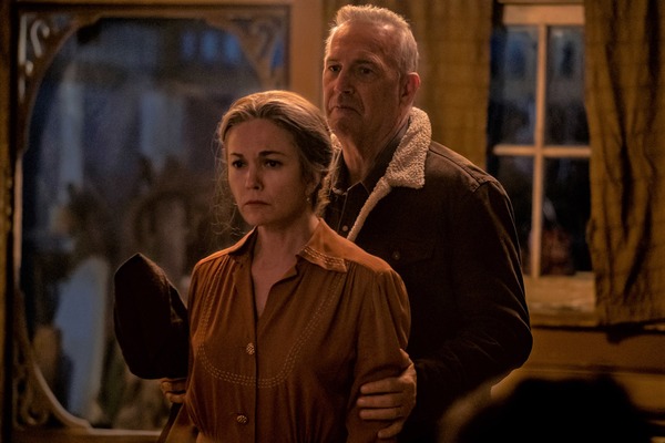 『すべてが変わった日』（C）2020 Focus Features LLC. All Rights Reserved.