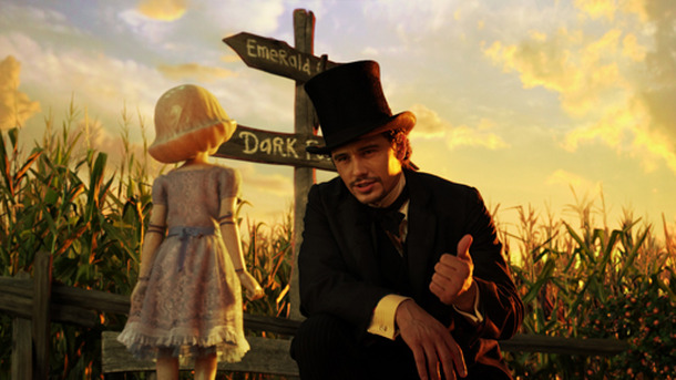 『オズ はじまりの戦い』 -(C) 2012 Disney Enterprises, Inc.All rights reserved.