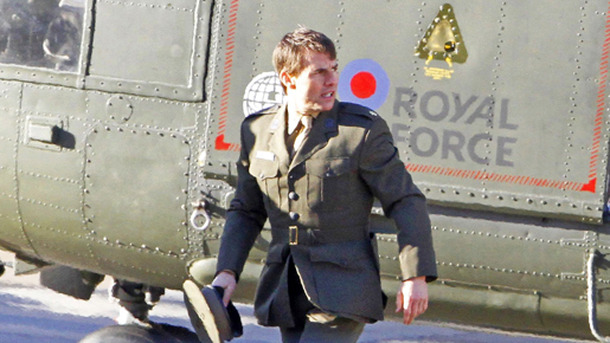 『All You Need Is Kill』（原題）を撮影中のトム・クルーズ -(C) Rex Features／AFLO