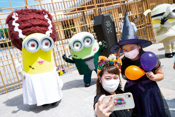 Usj 周年のハロウィンが開幕 新コスチュームのミニオンたちやセサミストリートの仲間が秋を盛り上げる Cinemacafe Net