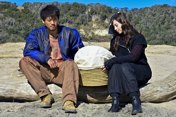 「君と世界が終わる日に」Season3（C）HJホールディングス