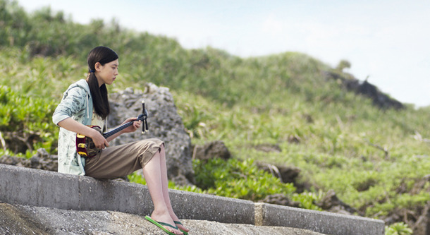『旅立ちの島唄～十五の春～』 -(C)  2012「旅立ちの島唄～十五の春～」製作委員会