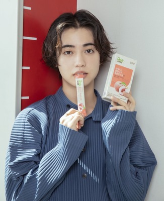 Qoo10 Presents「ドラマ観ながら、なに食べよ？」「よくおごってくれる綺麗なお姉さん」編