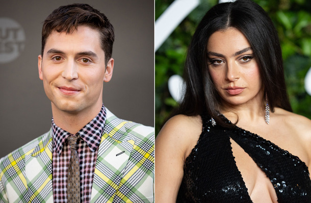 ベニート・スキナー Photo by Emma McIntyre/WireImage／チャーリー・XCX Photo by Samir Hussein/WireImage