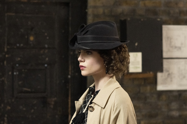 「なぜ、エヴァンズに頼まなかったのか？」