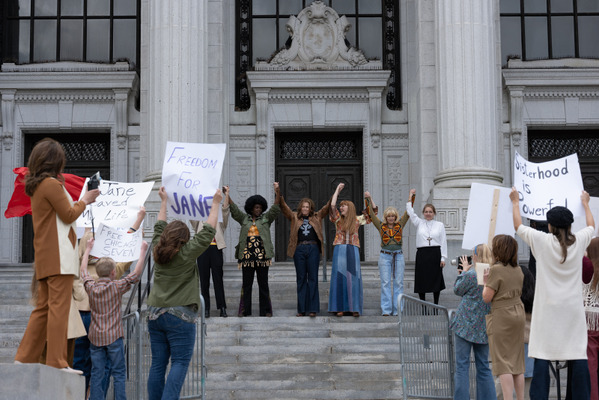 『CALL JANE／コール・ジェーン』(原題)　©2022 Vintage Park, Inc. All rights reserved.