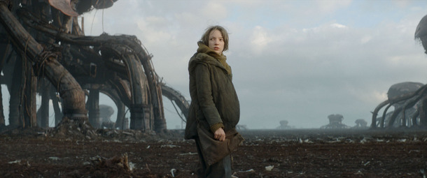 『VESPER／ヴェスパー』© 2022 Vesper - Natrix Natrix, Rumble Fish Productions, 10.80 Films, EV.L Prod