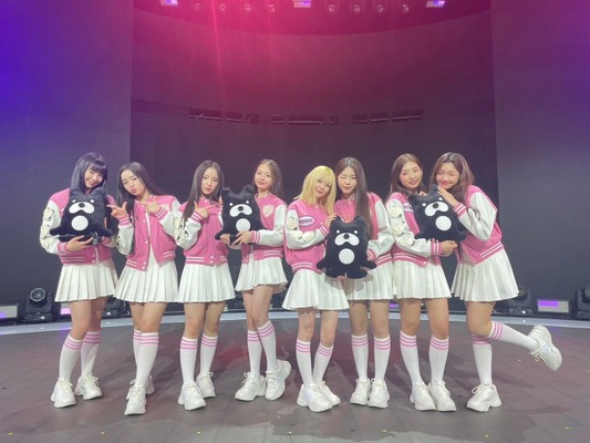 「UNIVERSE TICKET」デビューメンバー（C）SBS