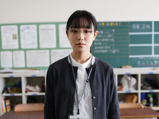 『先生の白い噓』©2024「先生の白い嘘」製作委員会　©鳥飼茜／講談社