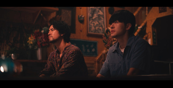 ケイスケサカモト「ルリモハリモ」ミュージックビデオ（C）AbemaTV,Inc.