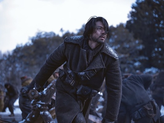 リリー・フランキーも伊藤博文役で登場！ヒョンビン主演映画『ハルビン』、公開2日で100万人突破