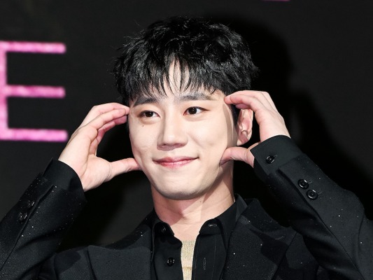 “元カレ役”専門!?『恋するムービー』『おつかれさま』出演のイ・ジュニョン、話題作に続々出演！