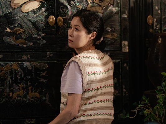 『おつかれさま』で子供愛が過剰な2人の母親の決定的な違いは何だったのか