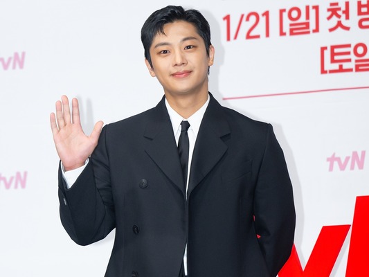 イ・シニョンが挑む時代劇不敗の興行神話を継続すべく力を注ぐ2025年の注目作とは？