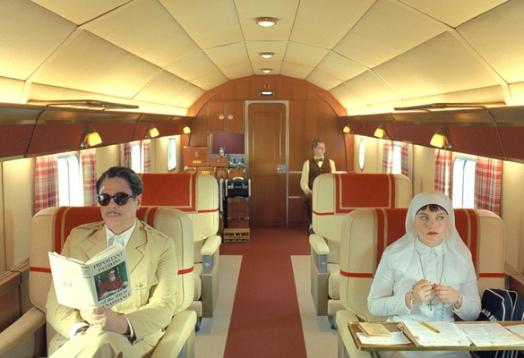 『The Phoenician Scheme』Courtesy of TPS Productions/ Focus Features ©2025 All Rights Reserved