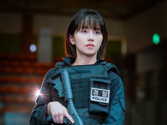 『グッドボーイ』でキム・ソヒョンが扮する元射撃選手はどこまで恐ろしいのか