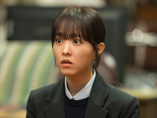 『未知のソウル』が描く双子姉妹に迫る衝撃の過去、父の面影を持つ男との再会