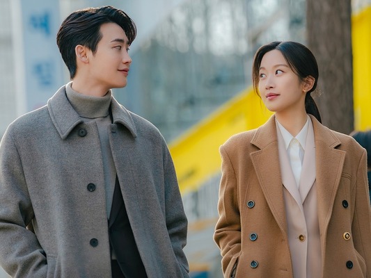 イ・ジョンソクらが語る『瑞草洞＜ソチョドン＞』への思い、弁護士5人の最強チームワークに迫る