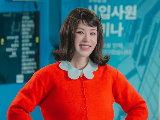 『かけがえのない私のスター』主演オム・ジョンファ、2年ぶりのドラマで大胆イメチェン！