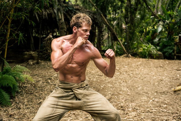 『ボーイ・キルズ・ワールド：爆拳壊界流転掌列伝』© 2023 Boy Kills World Rights, LLC All rights reserved.