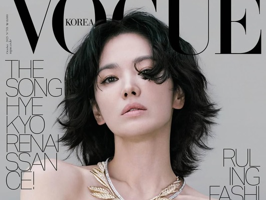 女優ソン・ヘギョ、最新カットで放った“華やかビジュ”に「やはり別格」の声【PHOTO】