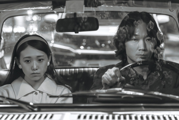 『星と月は天の穴』©️2025「星と月は天の穴」製作委員会