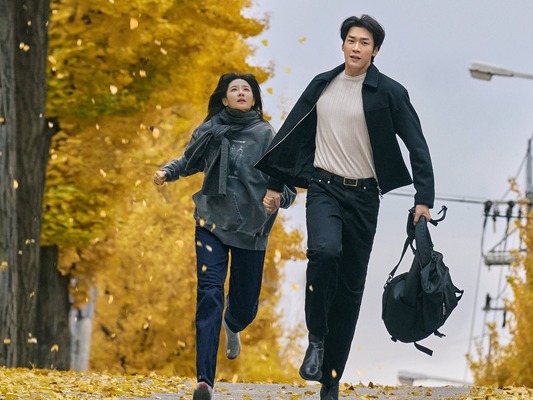 『ウンスのいい日』第1・2話レビュー、イ・ヨンエが体現する崩壊と覚醒