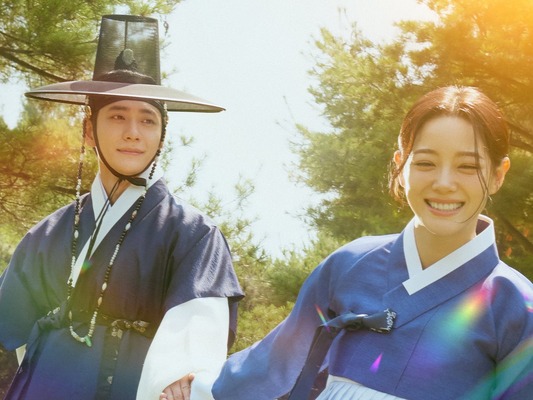 カン・テオ＆キム・セジョン主演の新ドラマのメインポスター公開