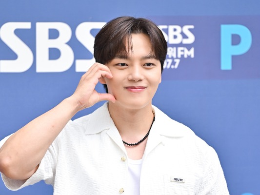 子役出身俳優ヨ・ジング、直筆手紙で入隊を控えた心境を明かす「悲しみすぎないで」