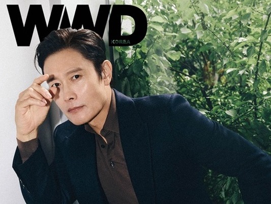 イ・ビョンホン「子供に受け継いでほしいものは…」35年目に語る「時間と現在地」