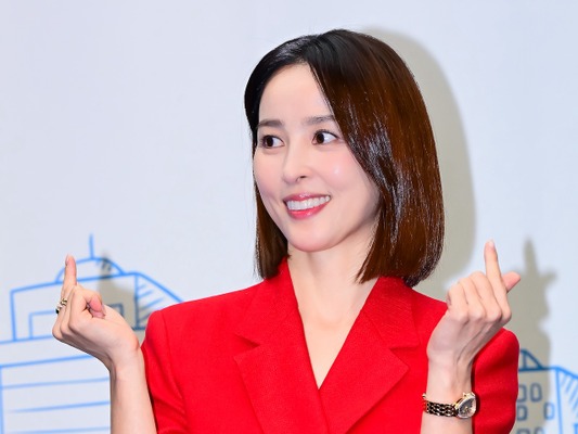 「自分の結婚生活を振り返った」ハン・ヘジンが新作『次の人生はないから』で感じたことは？【制作発表会】