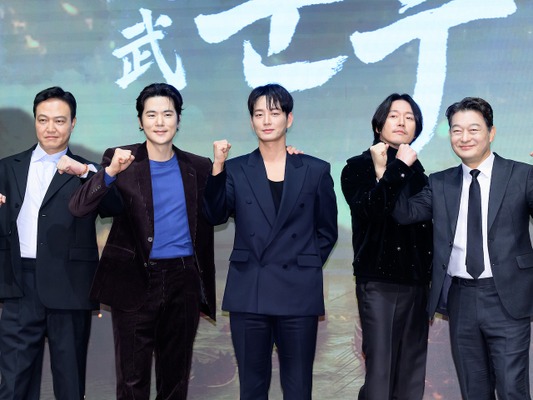 韓国KBSの2026年大河ドラマ『文武』にイ・ヒョヌク、チャン・ヒョクら豪華キャストが集結！