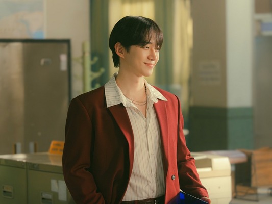 ジュノが『テプン商事』で証明した多才さ。12月もファンミツアー＆新作配信で勢い止まらない！