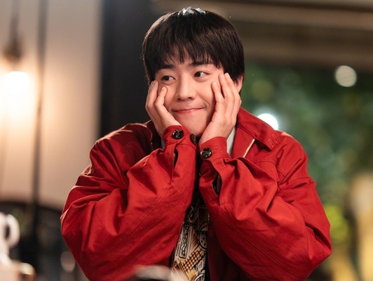 チェ・ジョンヒョプが“陽だまり男子”に!? まるで彼氏ショットな新ドラマのスチール解禁
