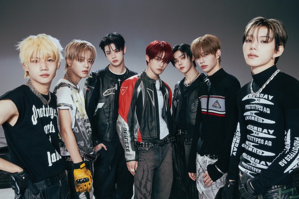 「CLOSE YOUR EYES」(C)UNCORE / SLL / YG PLUS/ KADOKAWA Kプラス /テレビ朝日