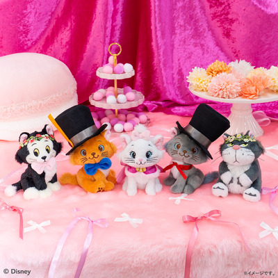 B賞 ぬいぐるみチャーム©Disney