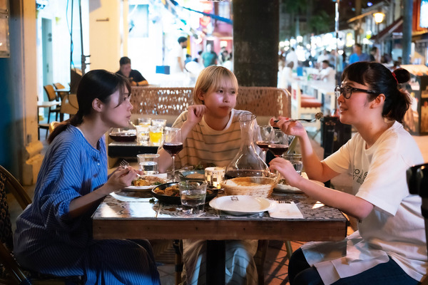 『マジカル・シークレット・ツアー』(C)2026「マジカル・シークレット・ツアー」製作委員会