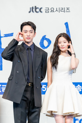 パク・ジニョン、キム・ミンジュ　Photo by iMBC/Imazins via Getty Images