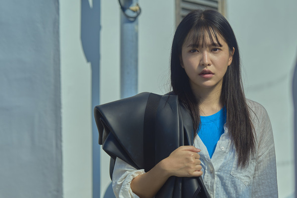 「Azure Spring」© OZ Arena Inc. All Rights Reserved.