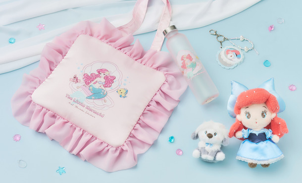 トートバッグ/ ウォーターボトル/ ミラーキーチェーン/ ぬいぐるみ＜アリエル＞/ぬいぐるみキーチェーン＜マックス＞© Disney