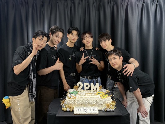 2PM、10年ぶりの東京ドーム公演で8万5000人が熱狂！完全体で果たした「THE RETURN」の約束【レポート】