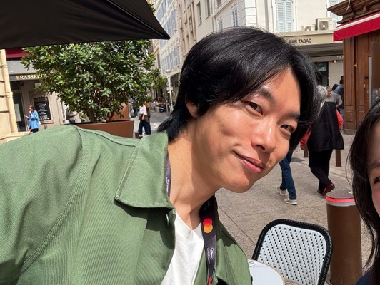 俳優リュ・ジュンヨル、日本人映画関係者との会話で元カノのハン・ソヒに言及！“クールすぎる”対応にネット騒然