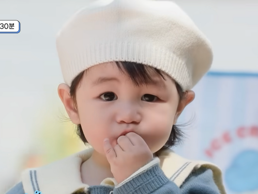 シム・ヒョンタクの愛息ハルくん、よちよち歩きだったのに…漢江で驚きの“パワーランニング”！