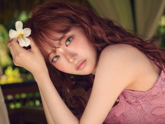 『巫女と彦星』女優チョ・イヒョン、爽やかさ全開のグラビアで魅せた「眩しすぎる青春」【PHOTO】