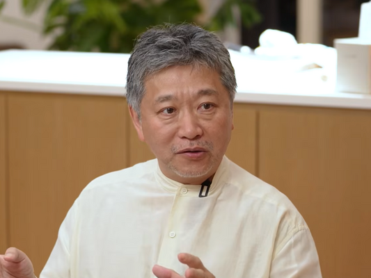 「愛の不時着を見た」是枝裕和監督、次にタッグを組みたい韓国俳優にヒョンビンを指名！