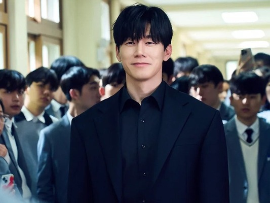 世界に続き本国でも頂点に！『鉄槌教師』が“韓国人が好きな番組”1位に君臨！